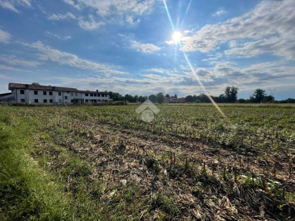 terreno in vendita a Cittadella