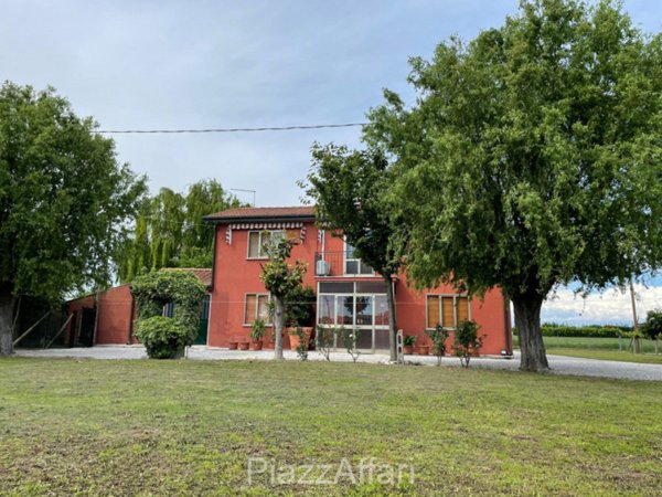 casa indipendente in vendita a Codevigo in zona Conche
