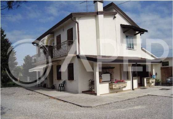 appartamento in vendita a Codevigo in zona Rosara