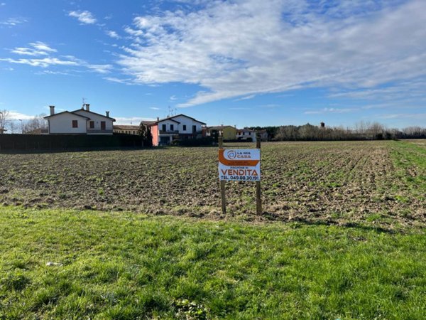 casa indipendente in vendita a Codevigo