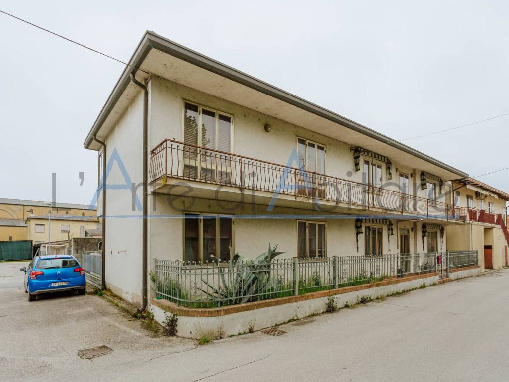casa indipendente in vendita a Codevigo in zona Conche