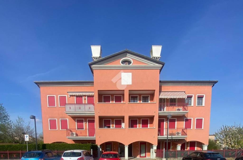 appartamento in vendita a Codevigo in zona Rosara