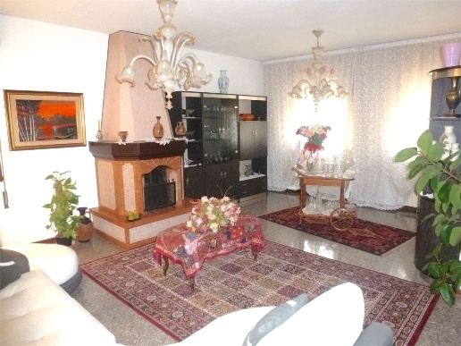 casa indipendente in vendita a Codevigo