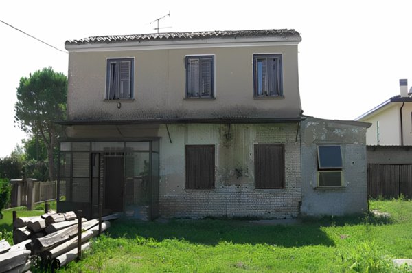 casa indipendente in vendita a Codevigo in zona Rosara
