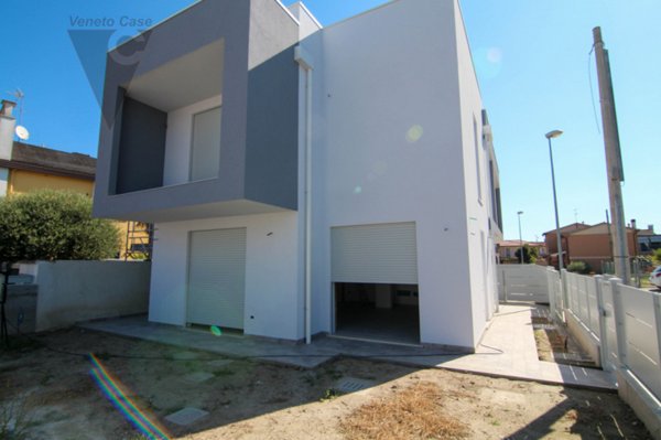 casa indipendente in vendita a Codevigo in zona Conche