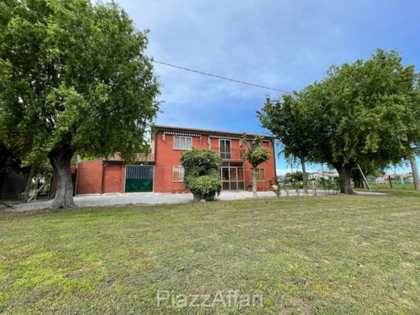 casa indipendente in vendita a Codevigo in zona Conche