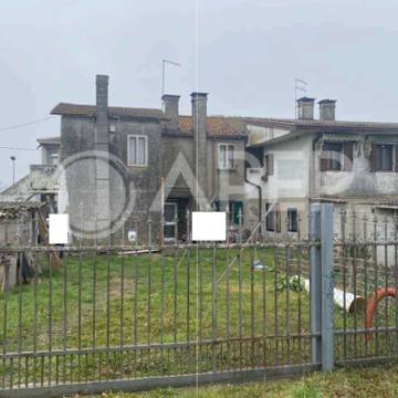 appartamento in vendita a Codevigo in zona Conche