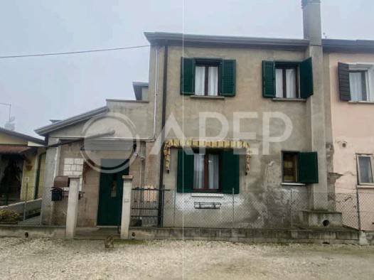appartamento in vendita a Codevigo in zona Conche