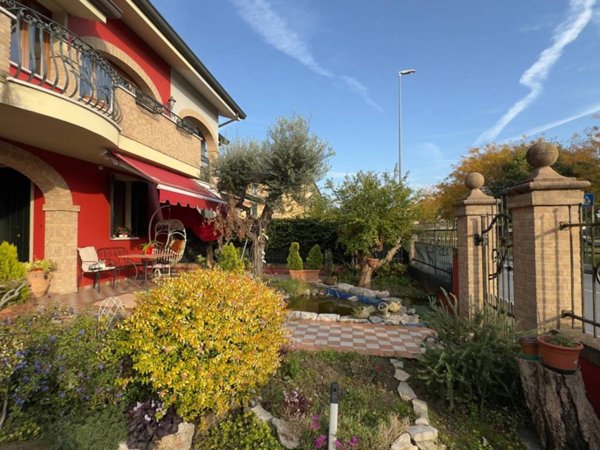 casa indipendente in vendita a Codevigo