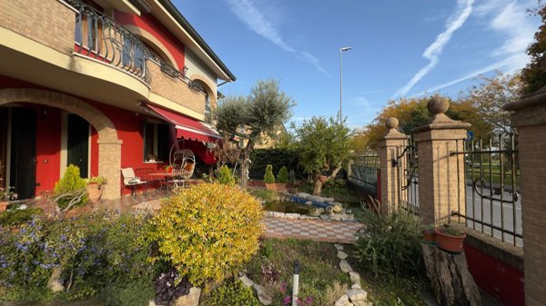 casa indipendente in vendita a Codevigo