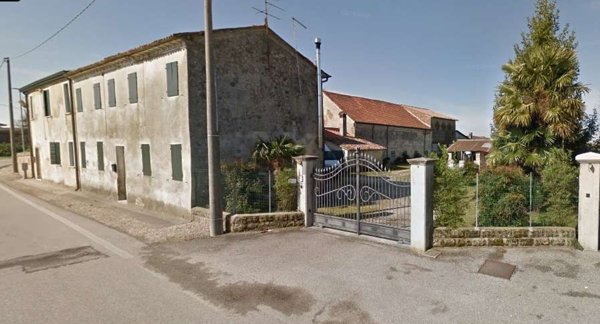 casa indipendente in vendita a Codevigo in zona Cambroso