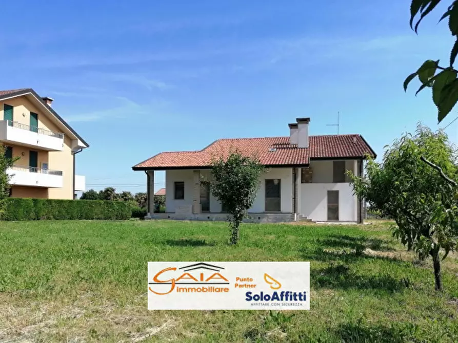 casa indipendente in vendita a Codevigo in zona Rosara