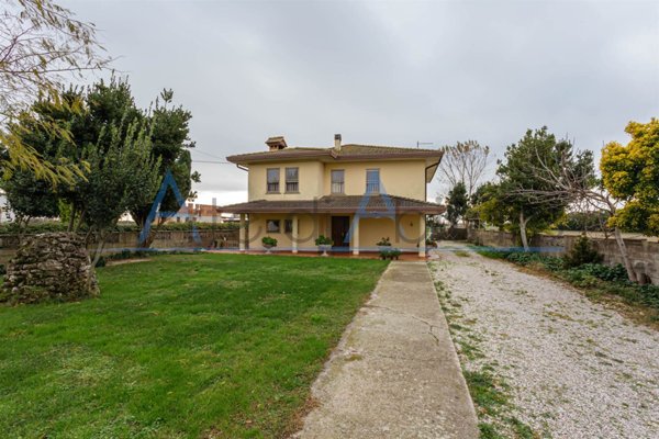 casa indipendente in vendita a Codevigo in zona Conche