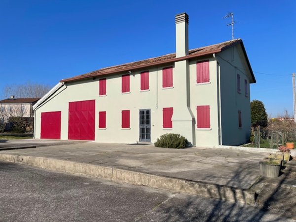 casa indipendente in vendita a Codevigo