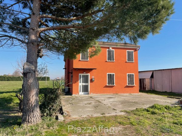 casa indipendente in vendita a Codevigo in zona Rosara