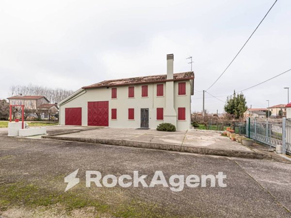 casa indipendente in vendita a Codevigo