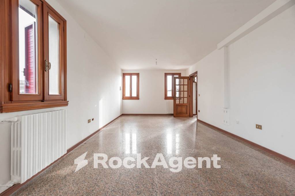 casa indipendente in vendita a Codevigo