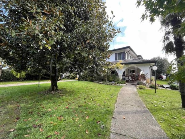 casa indipendente in vendita a Codevigo in zona Conche