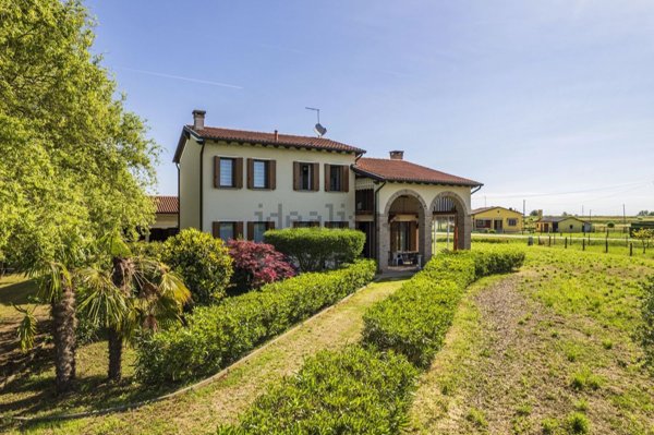 casa indipendente in vendita a Codevigo