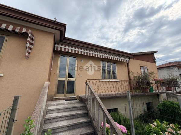 casa indipendente in vendita a Codevigo