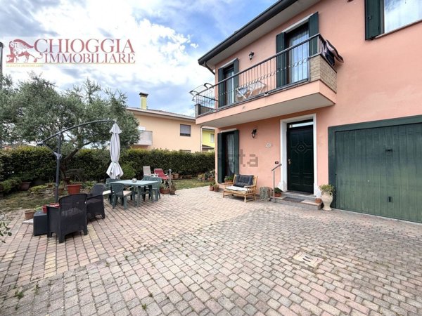 casa indipendente in vendita a Codevigo in zona Santa Margherita