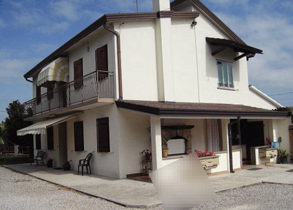 casa indipendente in vendita a Codevigo