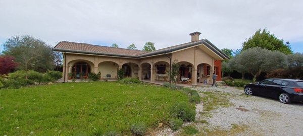 casa indipendente in vendita a Codevigo