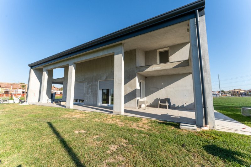casa indipendente in vendita a Codevigo in zona Santa Margherita