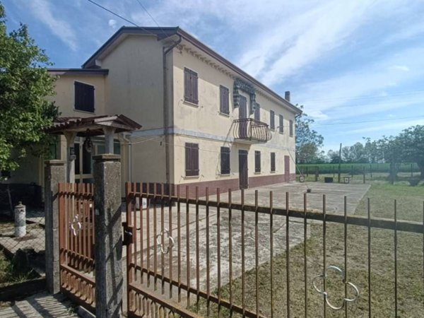 casa indipendente in vendita a Conselve