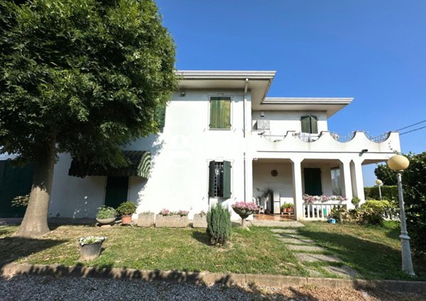 casa indipendente in vendita a Conselve