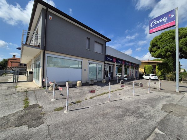 locale di sgombero in vendita a Conselve