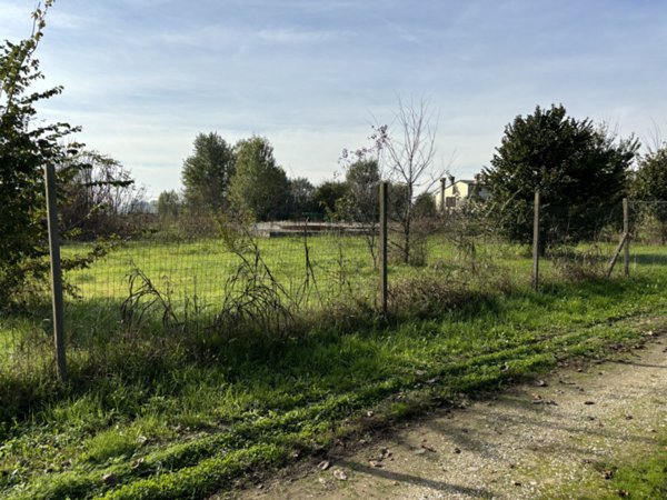 terreno edificabile in vendita a Conselve