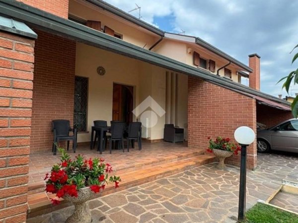 casa indipendente in vendita a Conselve