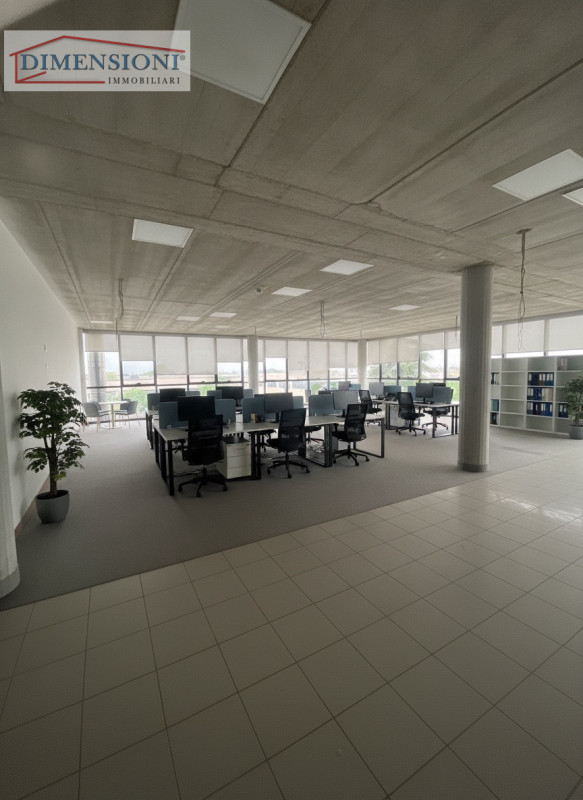 ufficio in vendita a Conselve in zona Palù