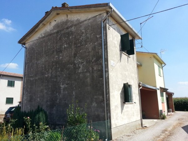 appartamento in vendita a Correzzola