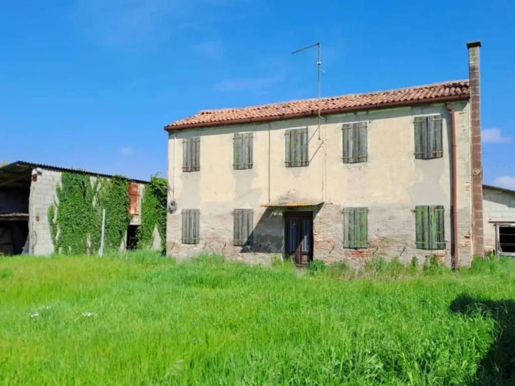 casa indipendente in vendita a Correzzola