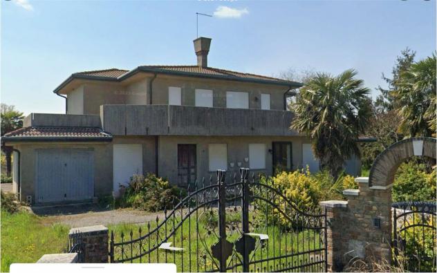 casa indipendente in vendita a Correzzola
