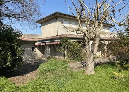 appartamento in vendita a Correzzola