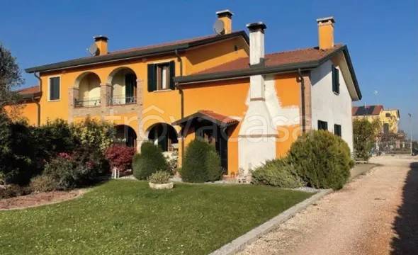 appartamento in vendita a Correzzola in zona Concadalbero