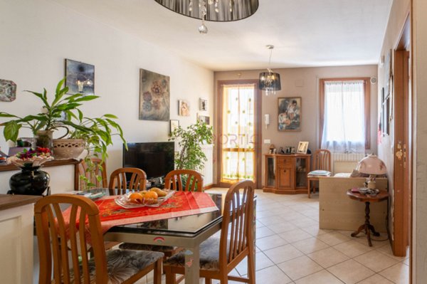appartamento in vendita a Correzzola in zona Concadalbero