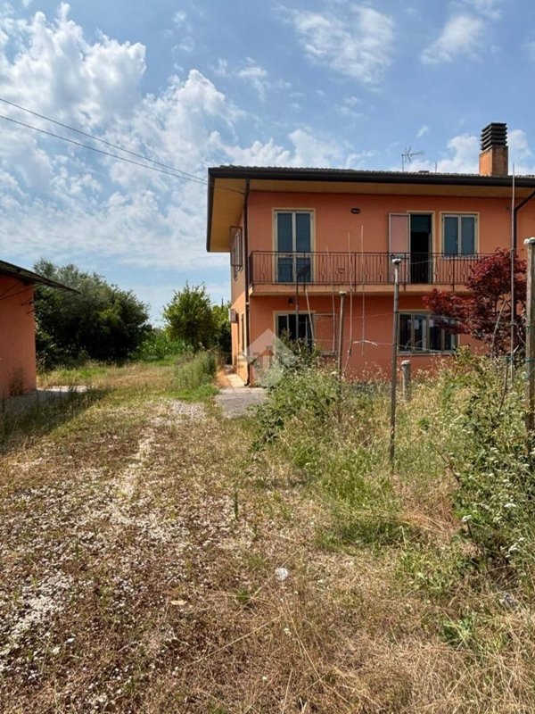 appartamento in vendita a Correzzola