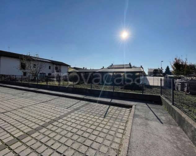terreno edificabile in vendita a Correzzola in zona Concadalbero