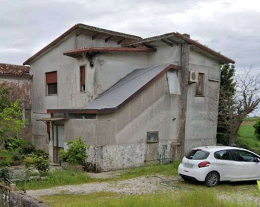 casa indipendente in vendita a Correzzola in zona Villa del Bosco