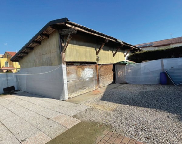 terreno edificabile in vendita a Correzzola in zona Concadalbero