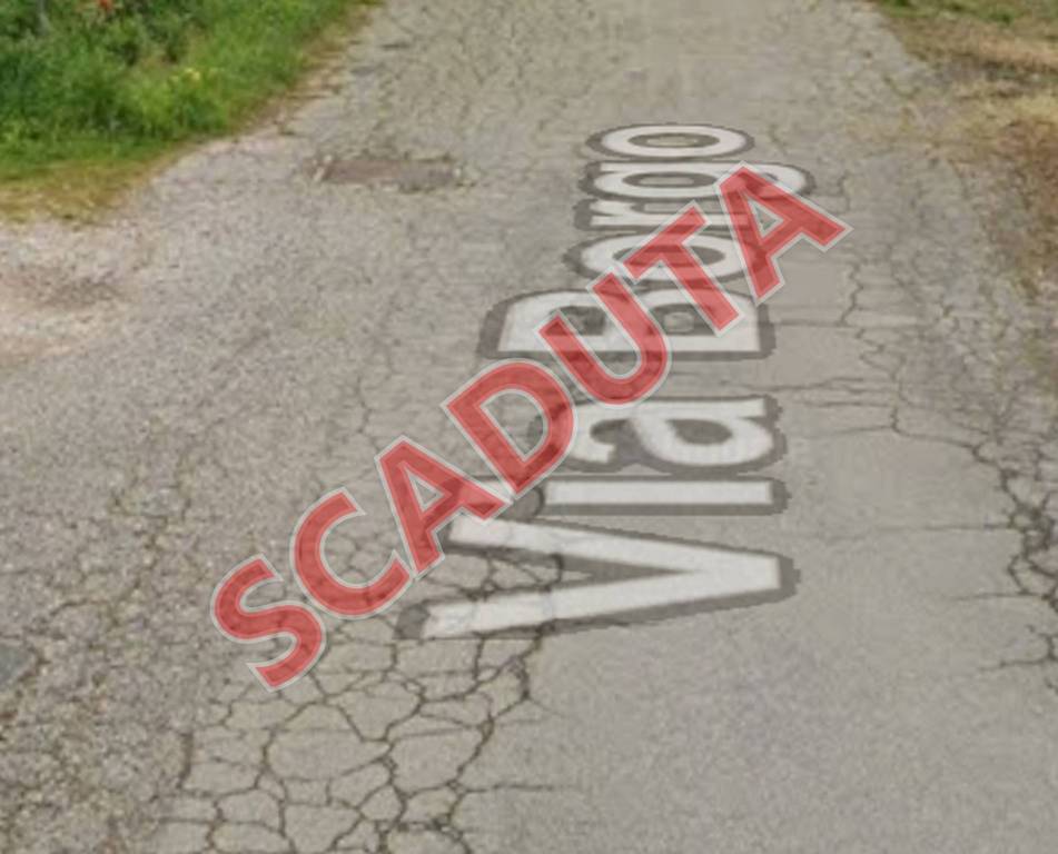 appartamento in vendita a Correzzola in zona Villa del Bosco