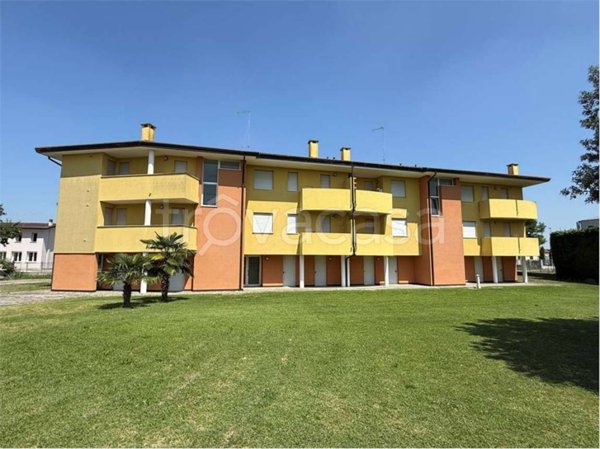 appartamento in vendita a Correzzola