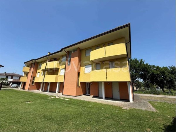 appartamento in vendita a Correzzola