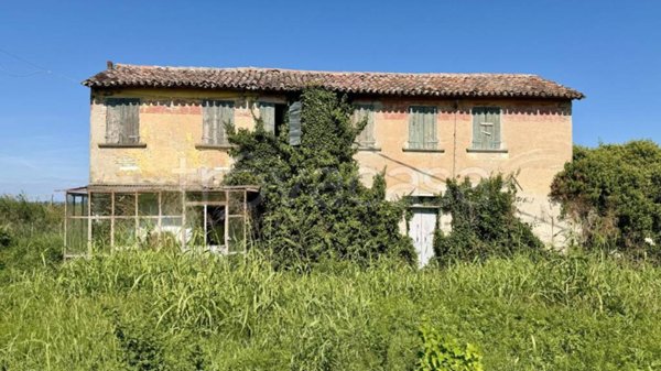 casa indipendente in vendita a Correzzola in zona Cive'
