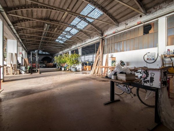 locale commerciale in vendita a Curtarolo in zona Santa Maria di Non