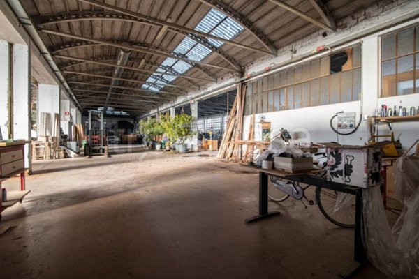 locale commerciale in vendita a Curtarolo in zona Santa Maria di Non